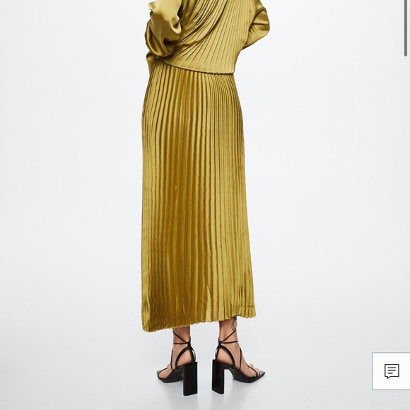 SATIN PLEATED SKIRT - Picture 4 of 11